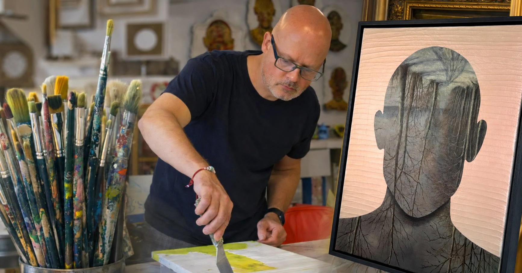 ReiNarDus aan het werk in zijn atelier